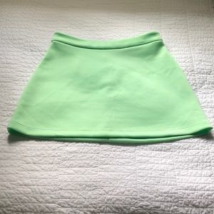 Light Green Tennis Skirt Size Medium